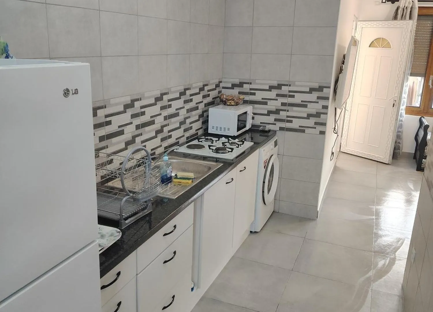 Joli Appartement F3 Proche Transport Vénissieux Franciaország