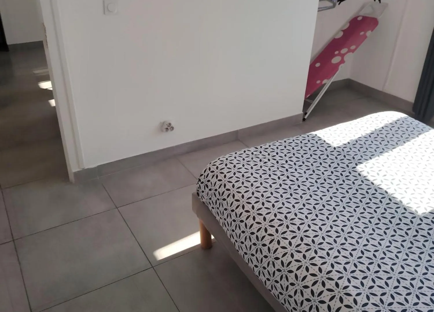 Joli Appartement F3 Proche Transport Vénissieux